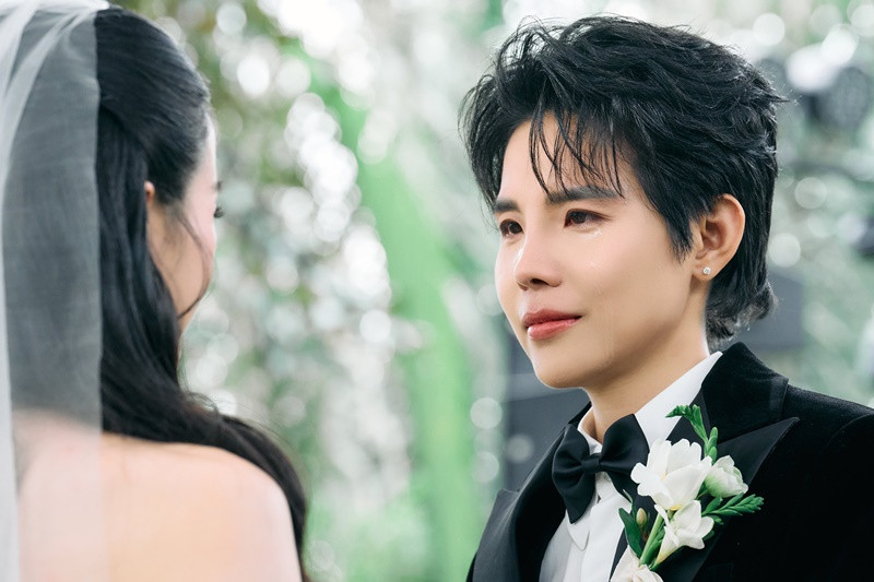 Vũ Cát Tường bật khóc trong ngày cưới Thu Trang. Ảnh: Vietnamnet.