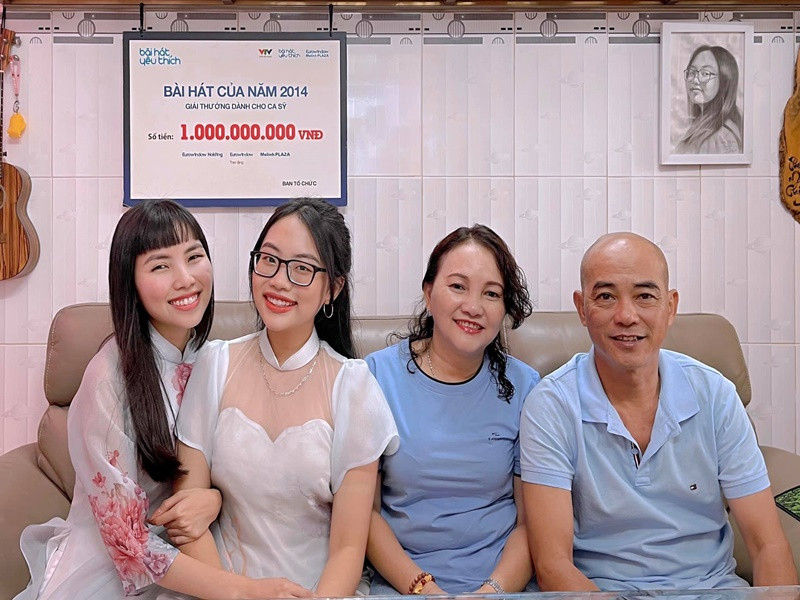 Phương Mỹ Quyên cảm ơn em gái vì đã làm cho cuộc sống của cô trở nên thú vị hơn. Cô cũng xin lỗi vì đôi lúc nóng tính làm tổn thương Phương Mỹ Chi. Ảnh: FB Phương Mỹ Chi.