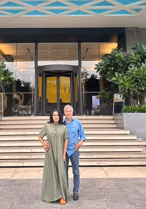 Thanh Lam từng chia sẻ trên Vietnamnet về bạn đời: "Tôi và anh song hành, khích lệ nhau trên con đường sự nghiệp". Ảnh: FB Thanh Lam.