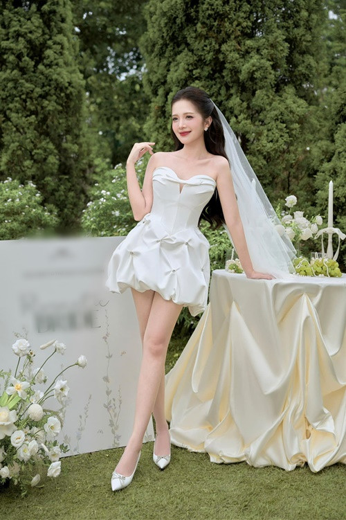 Trước Cha tôi, người ở lại, Ngọc Huyền đóng: Những ngày không quên, Mặt nạ gương, Lối nhỏ vào đời, Gara hạnh phúc. Ảnh: FB Ngọc Huyền.