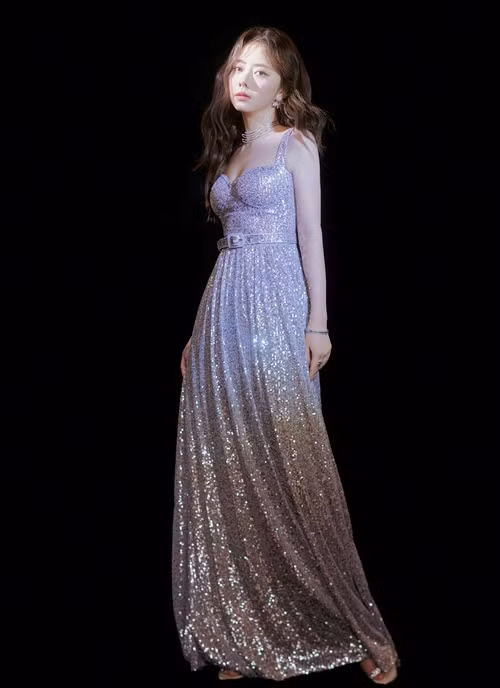 Nữ diễn viên phim Lấy danh nghĩa người nhà có đời tư sạch scandal. Ảnh: Weibo Đàm Tùng Vận.