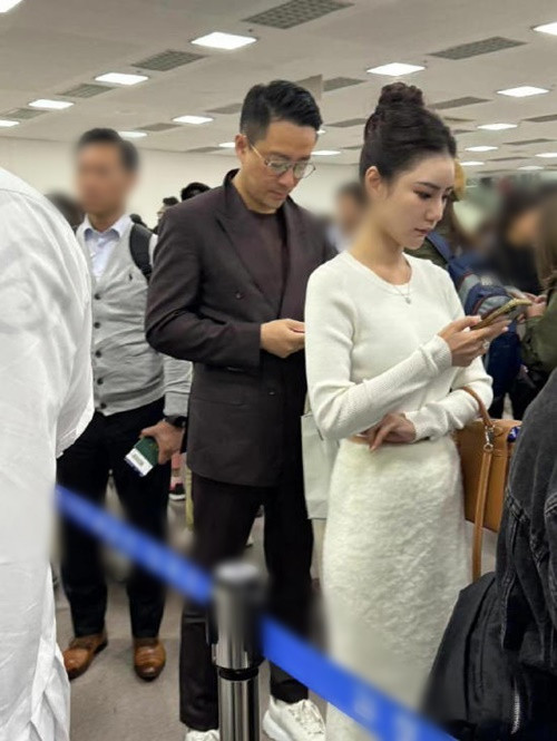 Uông Tiểu Phi muốn kết hôn với Mandy bởi cô là người khiêm tốn, đảm đang, tốt bụng, giỏi mọi việc và luôn cố gắng vì gia đình. Ảnh: Weibo.