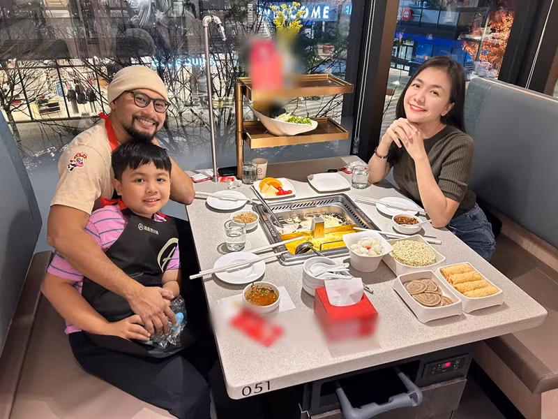 Huỳnh Đông và Ái Châu không hoạt động nghệ thuật ở Canada. Vào năm 2024, Huỳnh Đông từng về Việt Nam đóng phim sau đó trở lại Canada.