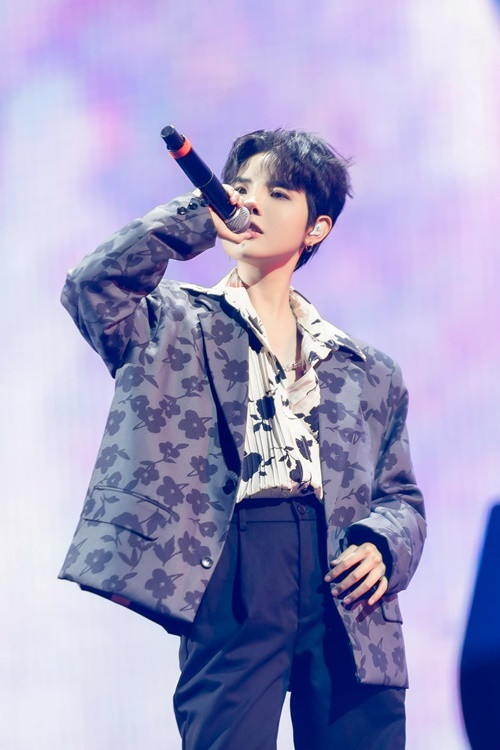 Vũ Cát Tường cho biết, lúc ngồi ghế nóng Giọng hát nhí, cô nhận thấy tới lúc bản thân không còn muốn mặc váy. Ảnh: FB Vũ Cát Tường.