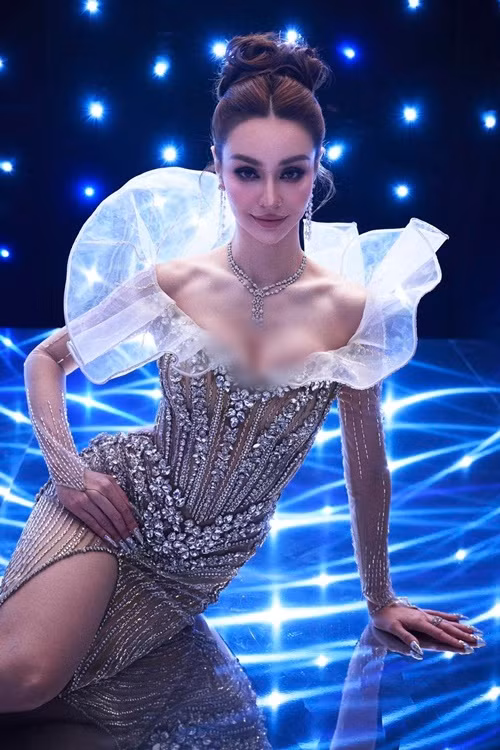 Mlee được mệnh danh là "cỗ máy nhảy" bởi khả năng vũ đạo chuyên nghiệp. Ảnh: FB Mlee.