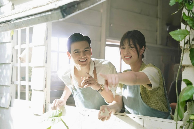 Phim Nụ hôn bạc tỷ vừa có doanh thu 100 tỷ đồng. Một trong những nam diễn viên của phim được chú ý là Lê Xuân Tiền. Ảnh: FB Thiên Ân.