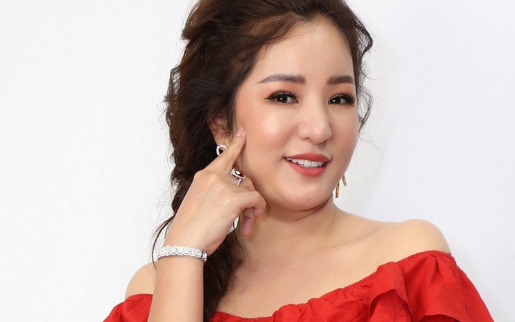 Bật mí kiêng kỵ của các sao Việt ngày Tết - Hình 7 Bat mi kieng ky cua cac sao Viet ngay Tet-Hinh-7