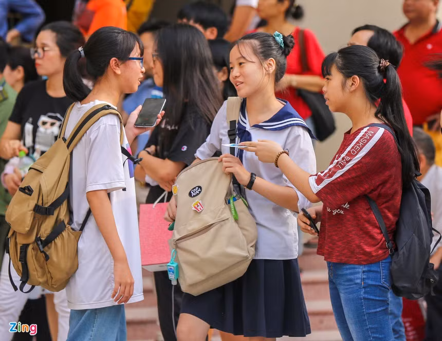 Xem diem chuan vao 10 truong Ha-Noi – Amsterdam 4 nam gan nhat