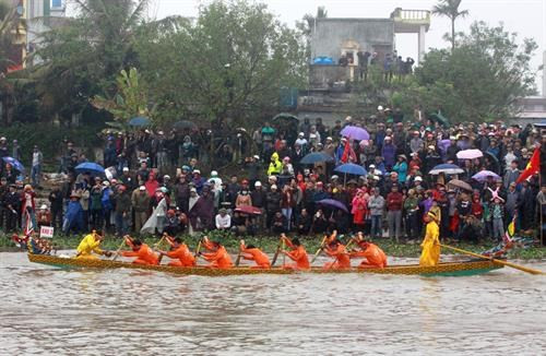 Tet Tan Suu 2021: Nhung le hoi dau nam cua ngu dan Viet Nam-Hinh-3
