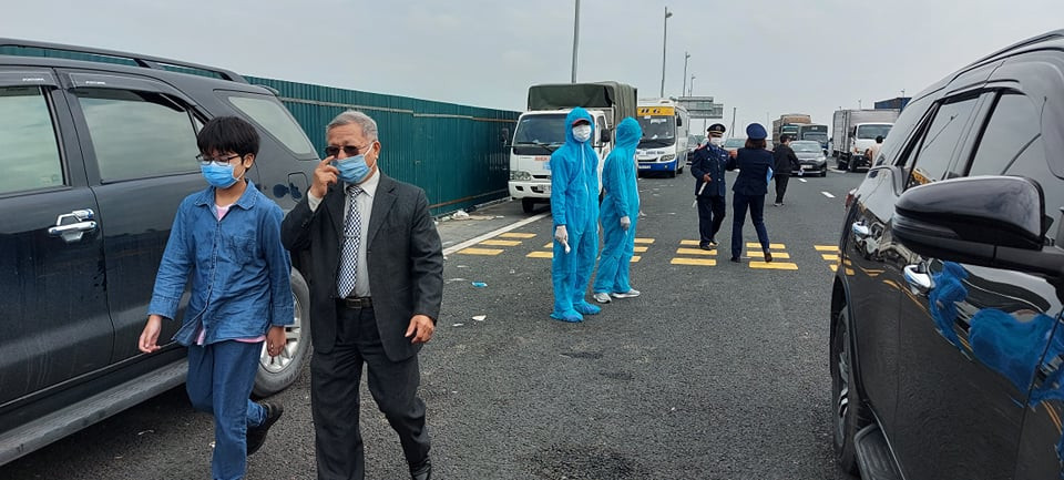 Trừ các tuyến vận tải khách đi/đến tỉnh Hải Dương, thị xã Đông Triều và huyện Vân Đồn, tỉnh Quảng Ninh.