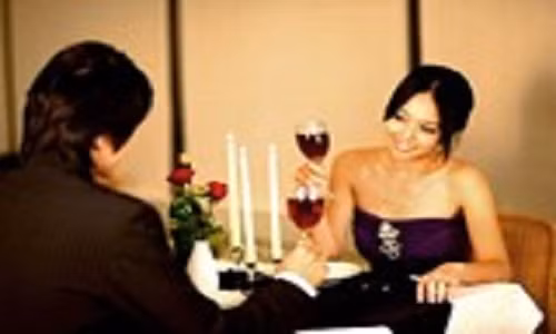 Mo mat vi yeu, toi de vo “cam cho chiec sung” to tuong tren dau