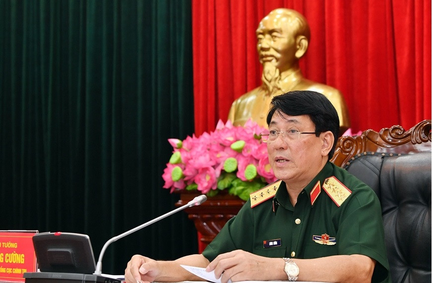 Trước khi được phân công nhiệm vụ mới, ông là Ủy viên Thường vụ Quân ủy Trung ương, Đại tướng, Chủ nhiệm Tổng cục Chính trị Quân đội Nhân dân Việt Nam. 