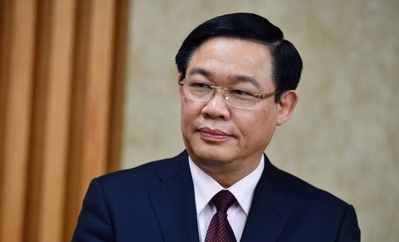 Ông Vương Đình Huệ, nguyên Chủ tịch Quốc hội, đoàn Hải Phòng; 