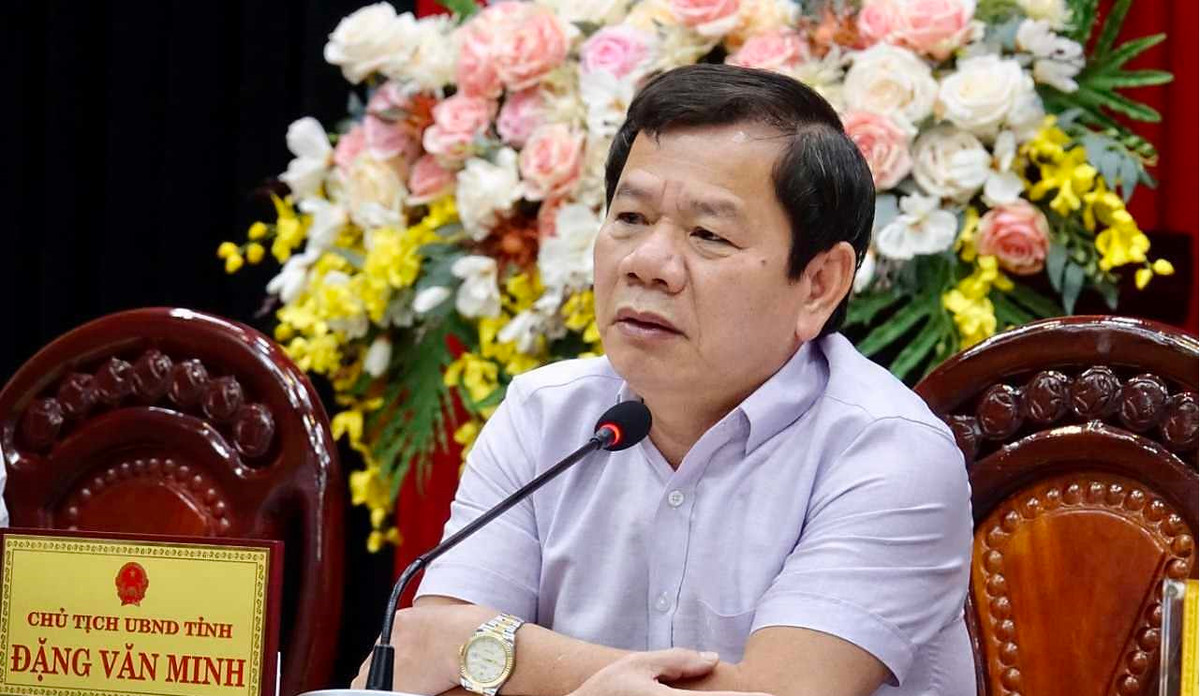 Ngày 11/9/2020, Ban Chấp hành Đảng bộ tỉnh Quảng Ngãi đã bầu ông Đặng Văn Minh giữ chức Phó Bí thư Tỉnh ủy Quảng Ngãi nhiệm kỳ 2015- 2020. Sau đó 4 ngày, tại kỳ họp thứ 20 (kỳ họp chuyên đề), HĐND tỉnh Quảng Ngãi khóa XII đã bầu ông Đặng Văn Minh giữ chức Chủ tịch UBND tỉnh Quảng Ngãi nhiệm kỳ 2016-2021.