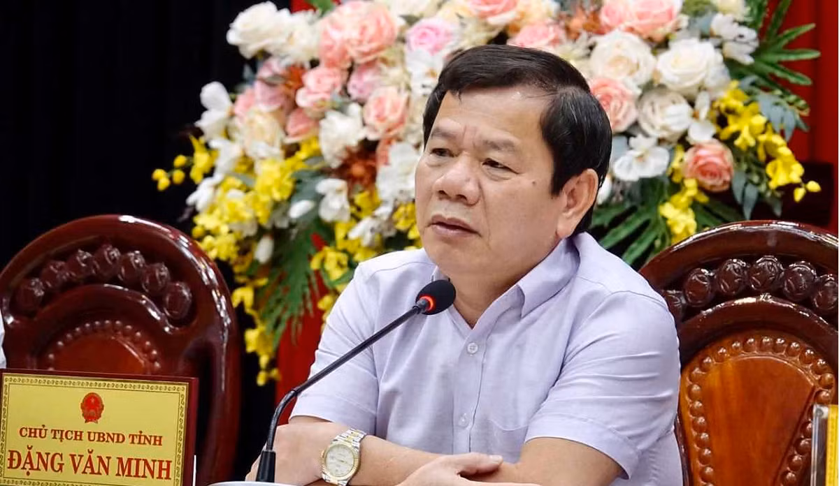 Ngày 11/9/2020, Ban Chấp hành Đảng bộ tỉnh Quảng Ngãi đã bầu ông Đặng Văn Minh giữ chức Phó Bí thư Tỉnh ủy Quảng Ngãi nhiệm kỳ 2015- 2020. Sau đó 4 ngày, tại kỳ họp thứ 20 (kỳ họp chuyên đề), HĐND tỉnh Quảng Ngãi khóa XII đã bầu ông Đặng Văn Minh giữ chức Chủ tịch UBND tỉnh Quảng Ngãi nhiệm kỳ 2016-2021.