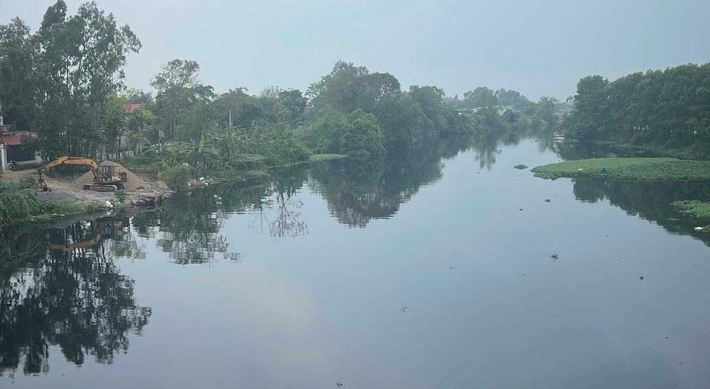 Vì sao chưa xử lý được nguồn phát thải gây ô nhiễm sông Bắc Hưng Hải? Vi sao chua xu ly duoc nguon phat thai gay o nhiem song Bac Hung Hai?