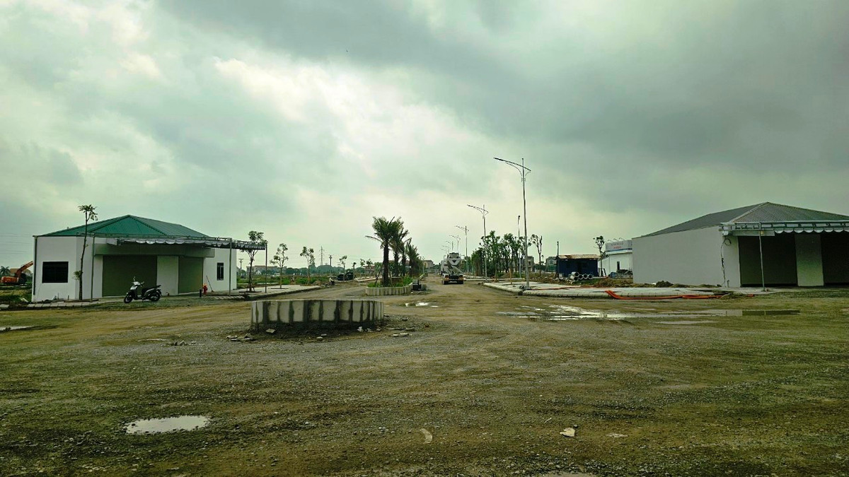 “Co” ram ro tai du an khu dan cu moi Dong Quang, Duc Xuong