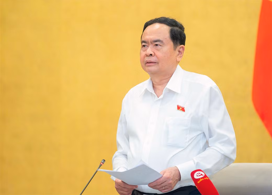 Đến tháng 7/2017: Bí thư Trung ương Đảng khóa XII, Bí thư Đảng đoàn, Chủ tịch Ủy ban Trung ương Mặt trận Tổ quốc Việt Nam Tháng 2/2021: Ủy viên Bộ Chính trị khóa XIII. Tháng 4/2021: Ủy viên Bộ Chính trị khóa XIII, Phó Chủ tịch Thường trực Quốc hội khóa XIV, Phó Chủ tịch Hội đồng bầu cử Quốc gia (4/2021 - 7/2021)