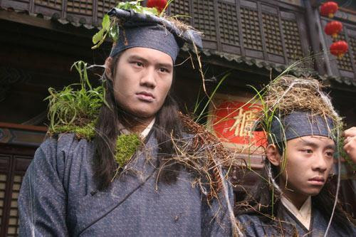 Năm 2015, Susan Wojcicki - CEO của YouTube trong một buổi phỏng vấn đã chia sẻ lý do Google quyết định chi hơn 1,6 tỷ USD mua lại trang YouTube vào năm 2006. Bà cho hay thương vụ thâu tóm trang web này bắt nguồn từ việc mình xem được một đoạn video 2 chàng trai người Trung Quốc hát nhép bài As Long As You Love Me.