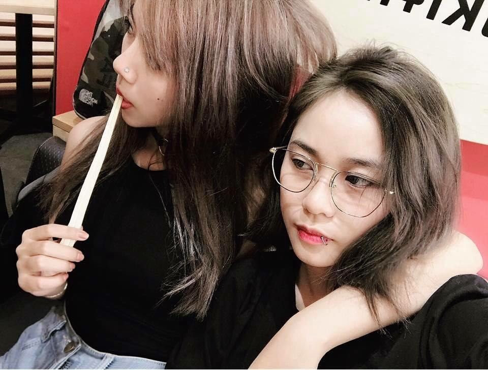 Scandal về chuyện tình cảm làm danh tiếng của nữ streamer bị ảnh hưởng nhiều nhất có lẽ là việc cô nàng bị bạn trai của bạn thân là Kim Phi Long đi rêu rao với người khác rằng Misthy đã từng qua đêm với mình.