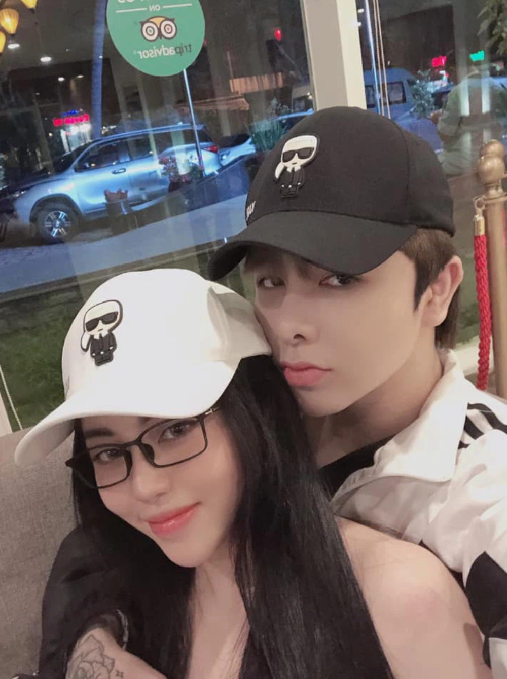 Hiện tại, cô nàng này đang có mối quan hệ yêu đương cùng "Ma Vương" của LMHT Việt Nam là Zeros và cuộc sống đã thực sự trở lại bình thường sau scandal trước đó.