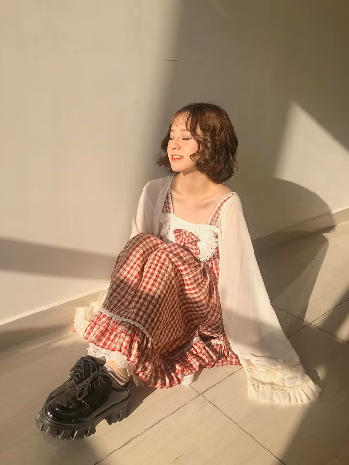 Sau một thời gian im hơi lặng tiếng, nữ streamer Liên Quân này đã bất ngờ đăng tải bức ảnh cùng dòng trạng thái chia sẻ cùng các fan hâm mộ về việc trở lại với sóng livestream.