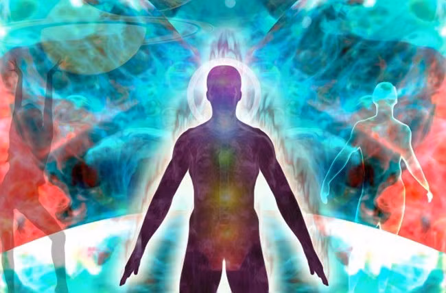 Có một số người được cho là có năng lực đặc biệt có thể kết nối với những người đã chết. Họ nói rằng có thể nghe được âm thanh bí ẩn từ một linh hồn hoặc để linh hồn "nhập" vào thân xác của mình. Một số nhà khoa học đã giải thích hiện tượng trên bằng "thuyết tự động".