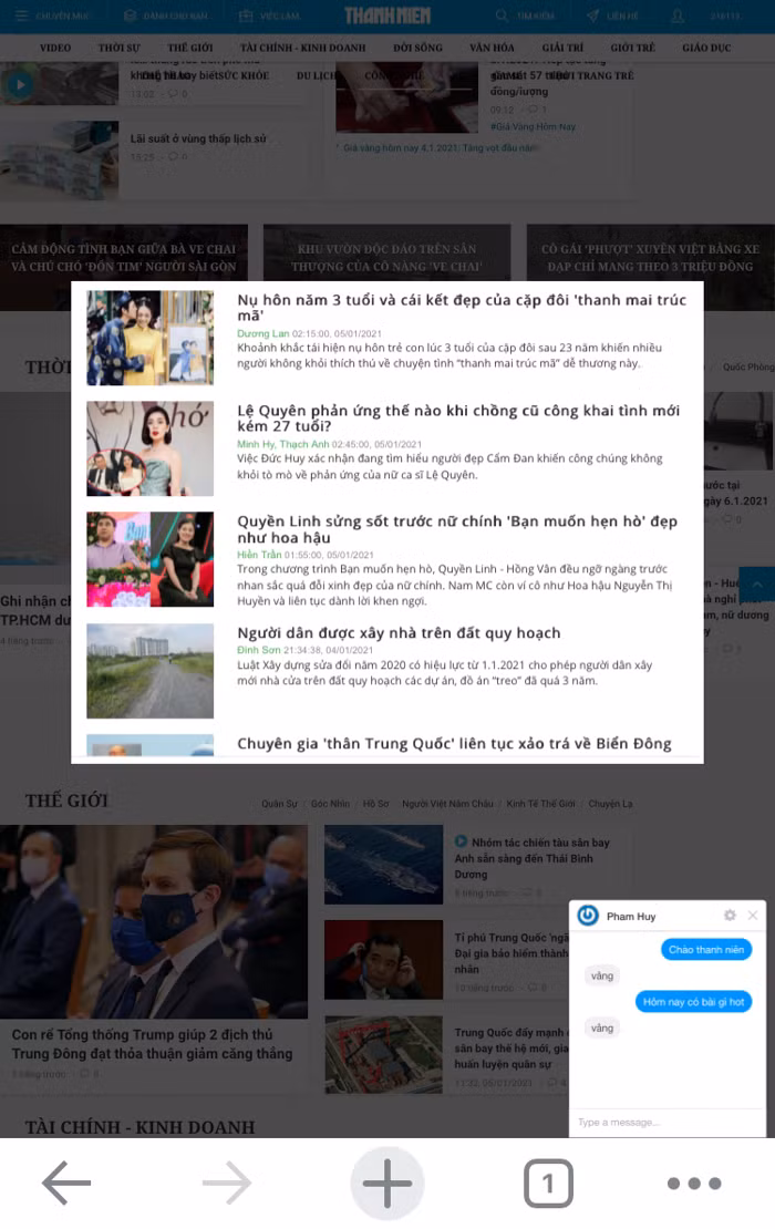 Trên giao diện Mobile, độc giả cũng hoàn toàn có thể trải nghiệm trợ lý ảo bằng thao tác chat do chưa tích hợp tương tác giọng nói.