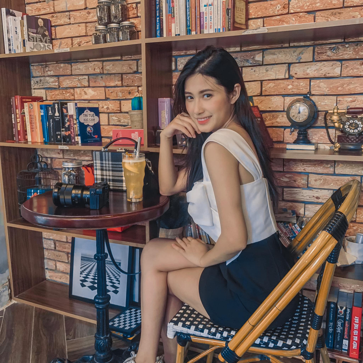 Không chỉ dừng lại ở lĩnh vực streaming, 9x còn là gương mặt nổi bật trên mạng xã hội với nhiều video triệu view cực viral. Ảnh: FBNV