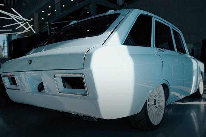 Kalashnikov CV-1 được tạo ra dựa trên mẫu xe gia đình của Nga những năm 1970, Moskvich 412.