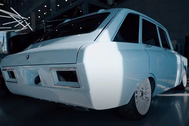 Kalashnikov CV-1 được tạo ra dựa trên mẫu xe gia đình của Nga những năm 1970, Moskvich 412.