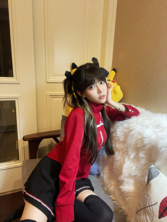 Thục Di từng chia sẻ rằng, nghề streamer đơn giản là mua vui cho người khác và mắc phải rất nhiều lời đàm tiếu, dị nghị. Thế nên, dù được nhiều người tung hô hay bị coi thường thì cũng không có gì quá khác biệt.