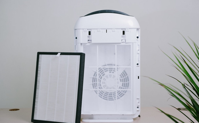 Máy lọc không khí "Make in Việt Nam" giá cả phải chăng, đáp ứng nhu cầu của người dùng trước thực trạng tình hình ô nhiễm tăng cao tại các thành phố lớn.