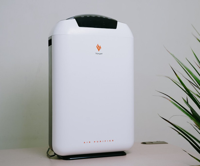 Cả 2 máy đều có chế độ ngủ, máy sẽ hoạt động yên tĩnh nhất có thể, tránh làm phiền đến giấc ngủ của người dùng.