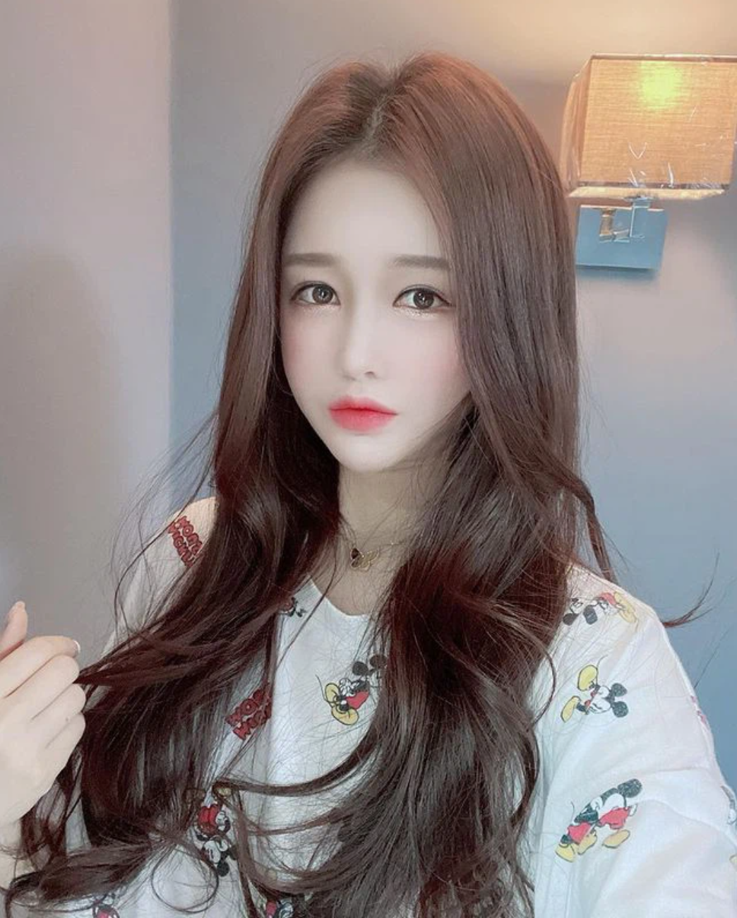 Được biết, ngoài tiền donate, Park Garin còn có thu nhập khác như việc quảng cáo. Với trường hợp của Park Garin, streamer thực sự là một nghề "hái ra tiền".