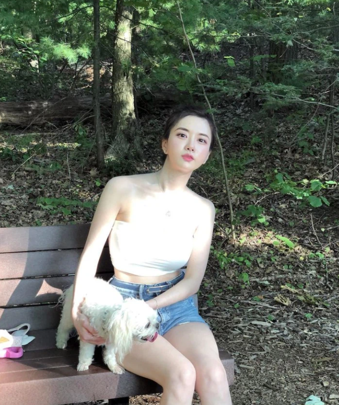 Yuki Han sở hữu ngoại hình như "lão hóa ngược" rất xinh đẹp và trẻ trung.