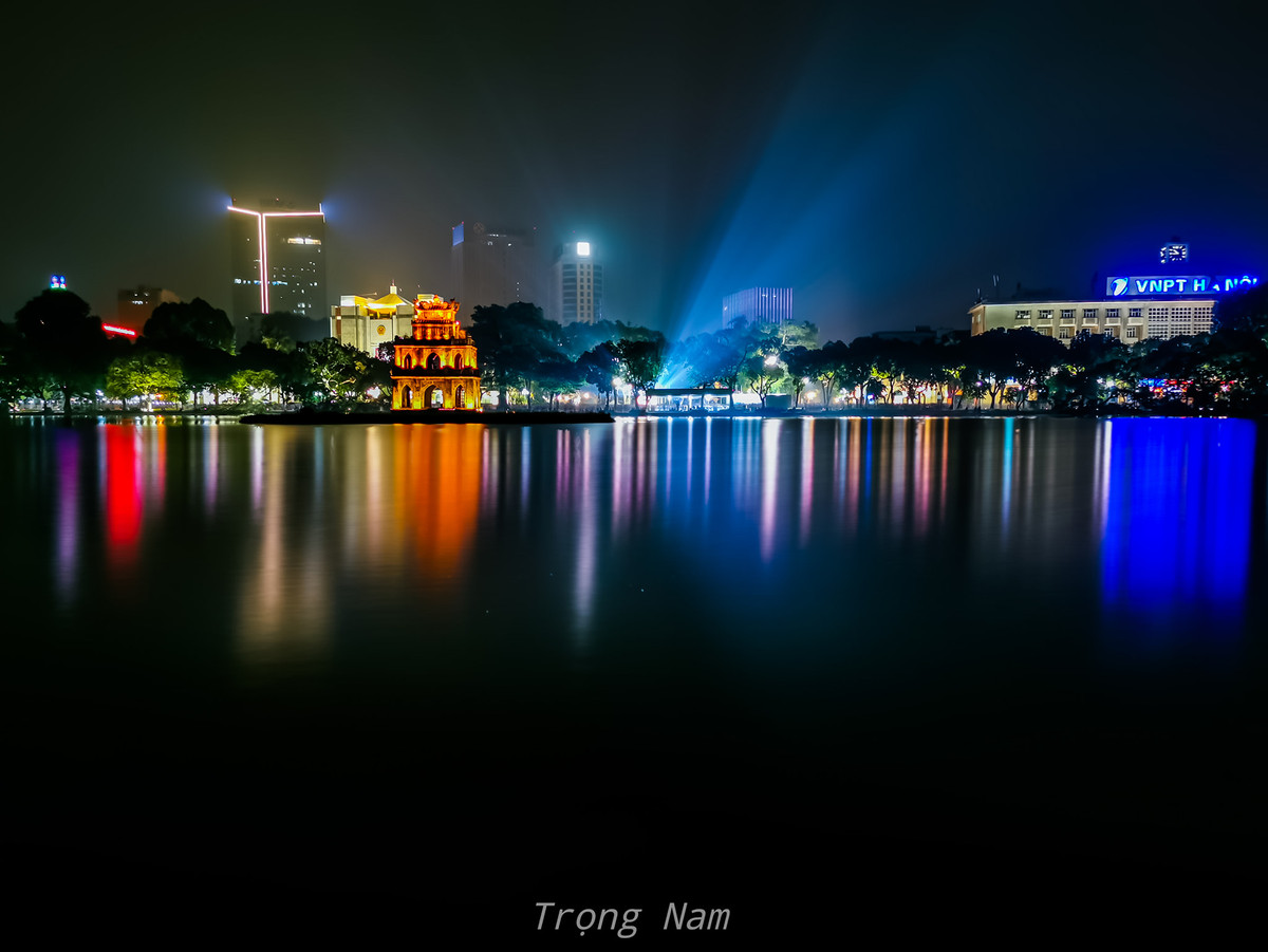 CEO Nguyen Tu Quang up mo ve che do AI sNight moi tren Bphone-Hinh-2