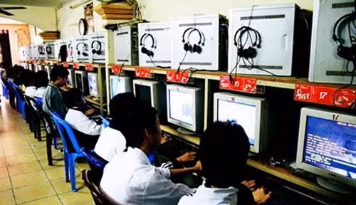 Những game thủ 9x đời đầu, 8x đời cuối chắc chắn không thể nào quên tuổi thơ từng la cà ngoài quán net.