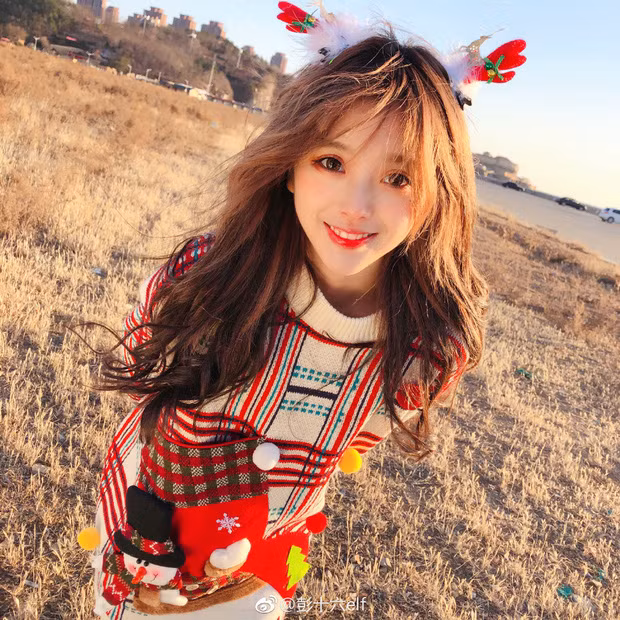 Nữ Tiktoker sở hữu vẻ ngoài xinh xắn, dễ thương, giọng nói ngọt ngào cùng phong cách biến hoá đa dạng nên cô nàng đã nhanh chóng chiếm được tình cảm của rất đông người hâm mộ.