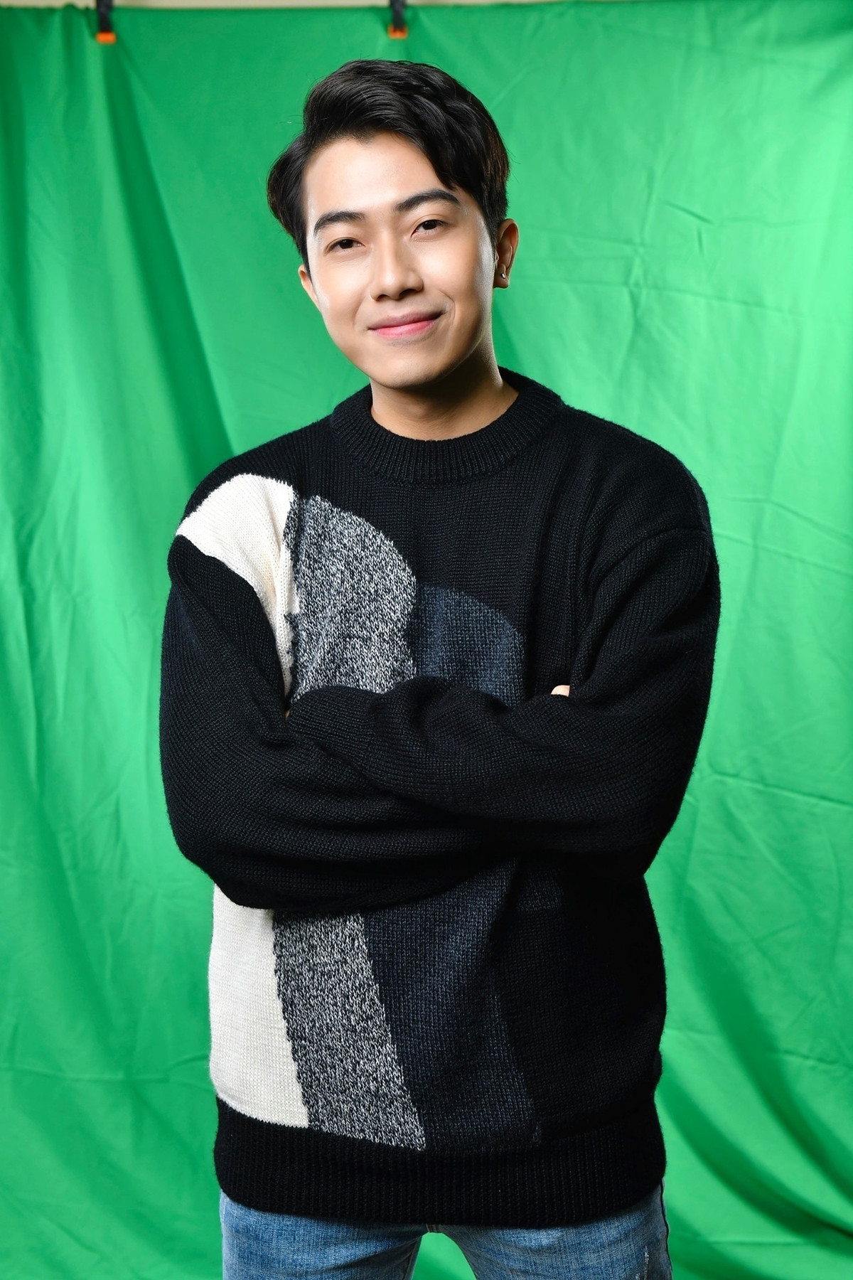 Lượng theo dõi khủng cùng những video triệu view giúp anh chàng này thu bộn tiền từ Youtube.