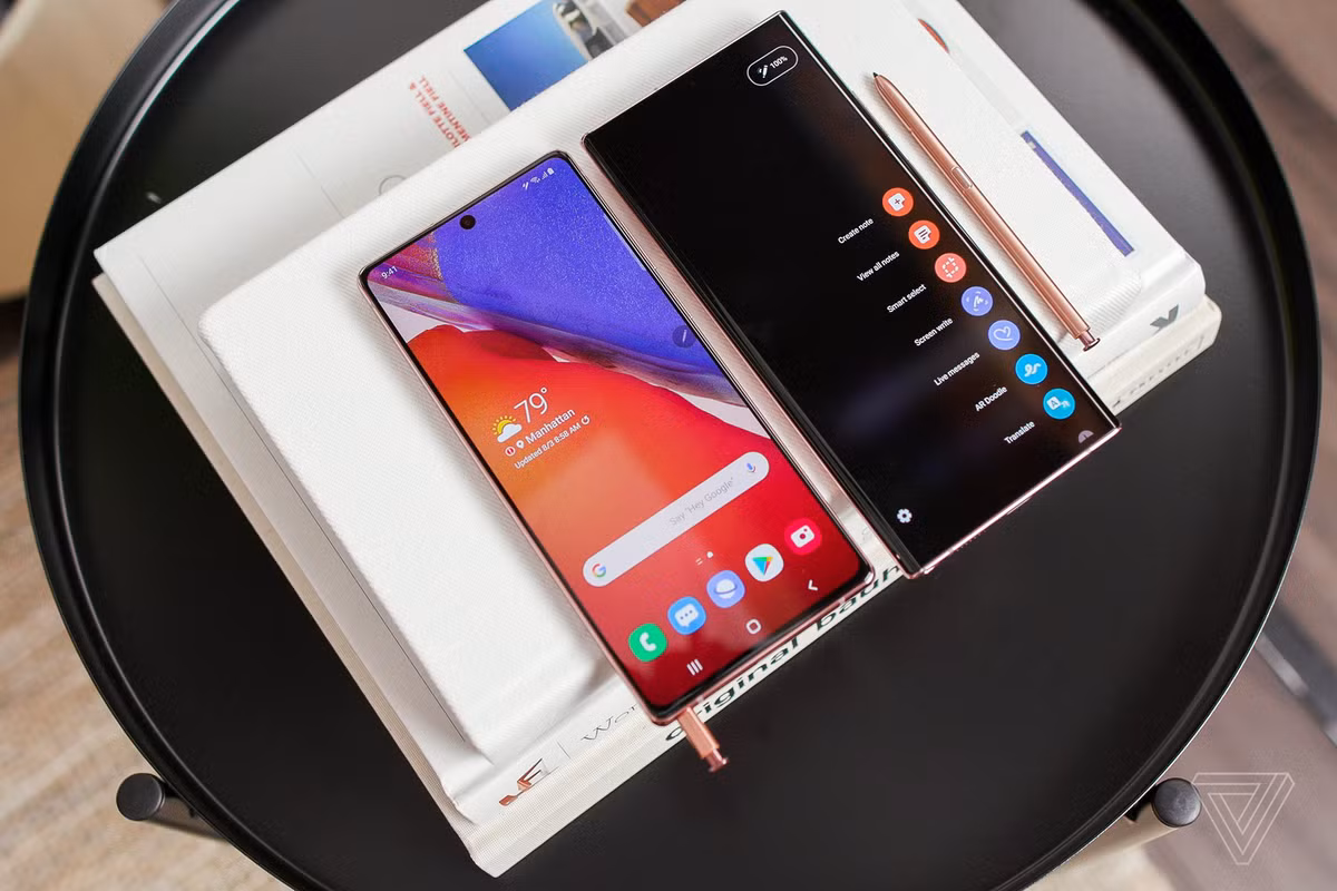 Sau Galaxy Note 20 là thiết bị di động đầu tiên triển khai, nhiều người tin rằng iPhone 2021 cũng sẽ có LTPO OLED.