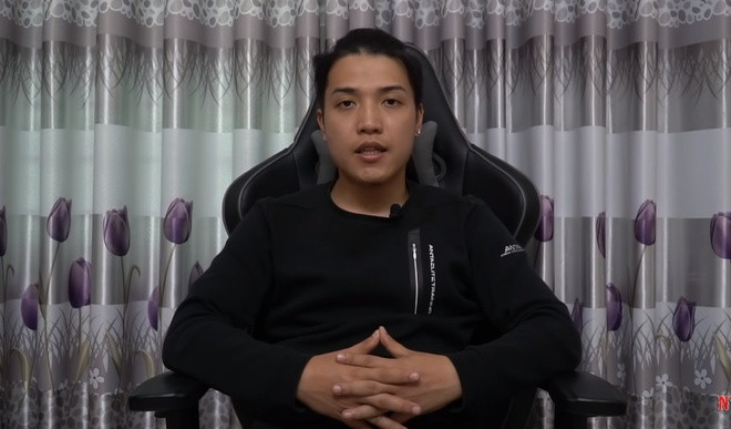 Theo thống kê, kênh này hiện có khoảng 9,3 triệu subs, thu nhập dao động từ 50 nghìn đến 800 nghìn USD/ năm (khoảng 1,1 - 18,4 tỷ đồng).