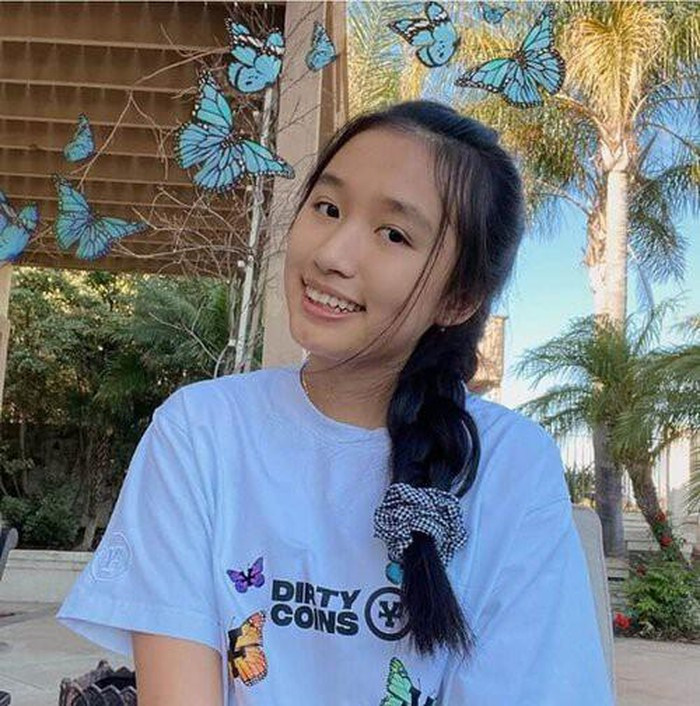 Nội dung kênh của Jenny cũng chỉ xoay quanh chủ đề cuộc sống hàng ngày nhưng lại có sức hút mãnh liệt nhờ sự dễ thương, hài hước.