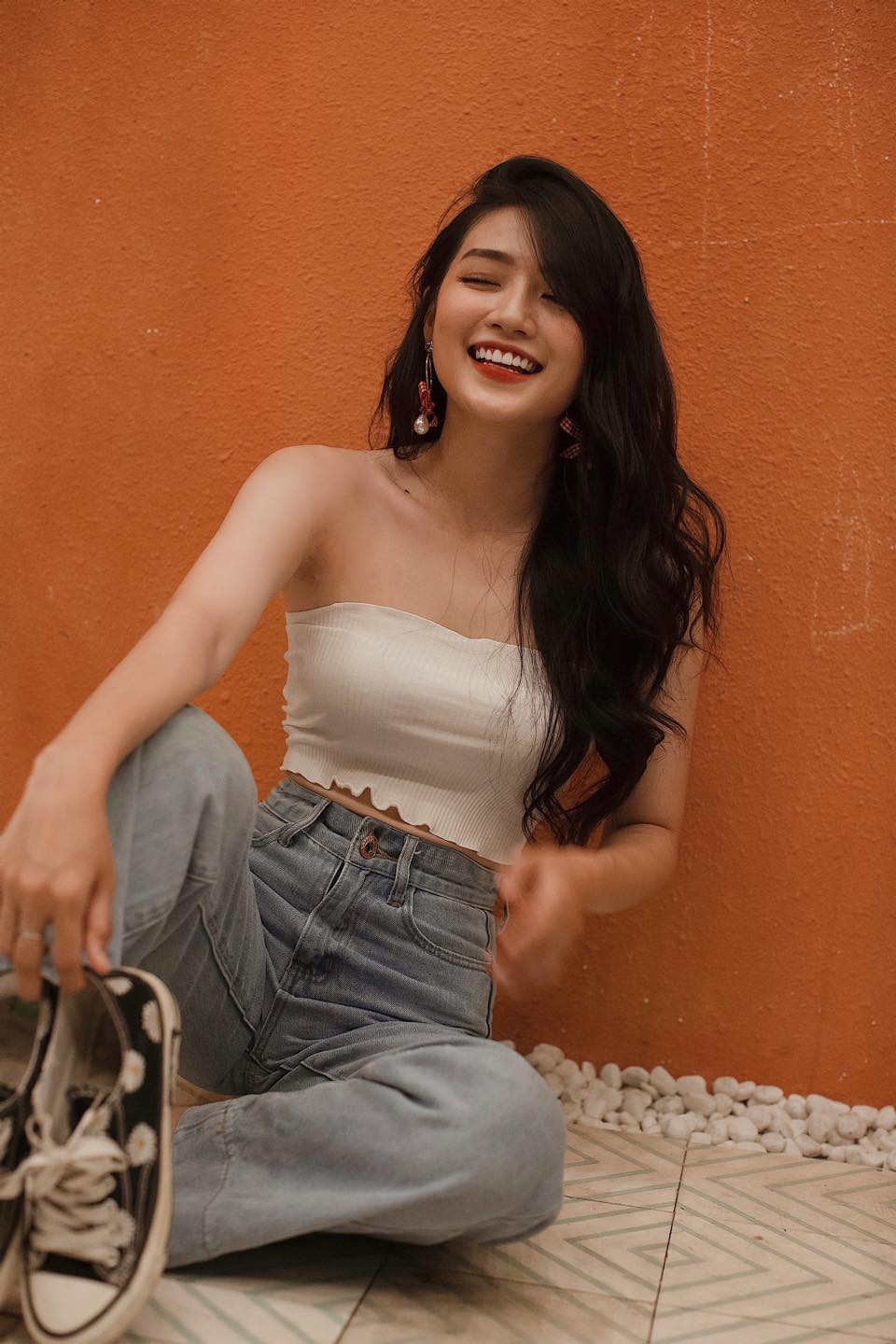 Chia sẻ về công việc streamer của mình, An Vy nói: "Trước khi bắt đầu buổi stream đầu tiên, mình rất áp lực. Hiện nay trong làng streamer Việt đã có rất nhiều stream giỏi, số lượng fan đông đảo, mình sợ sẽ không được mọi người đón nhận".