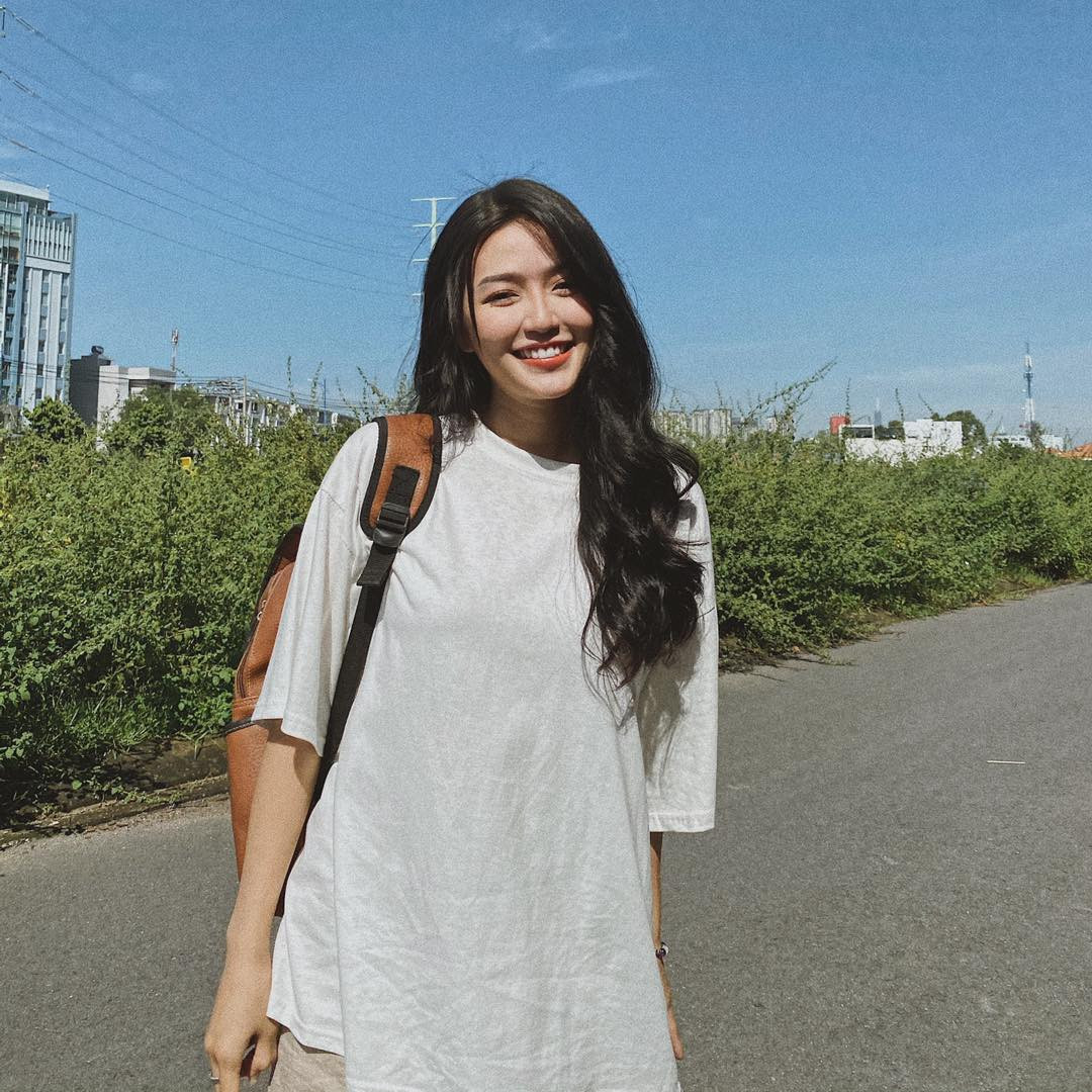 An Vy từng nổi tiếng khi xuất hiện trong những tiểu phẩm hài, phim ngắn trên Youtube của nhóm hài FAP TV.