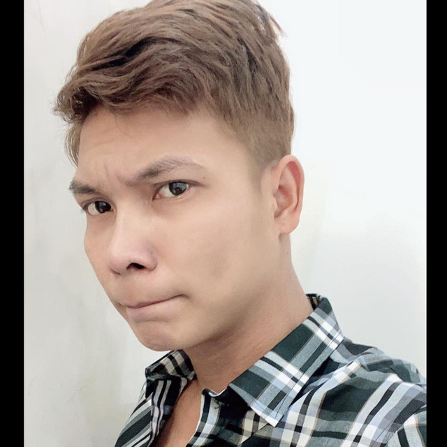 Ngay sau khi những hình ảnh mới nhất của Lộc Fuho được chia sẻ lên trang cá nhân, đông đảo dân mạng tỏ ra cực kì thích thú, bình luận rôm rả phía dưới bài đăng.