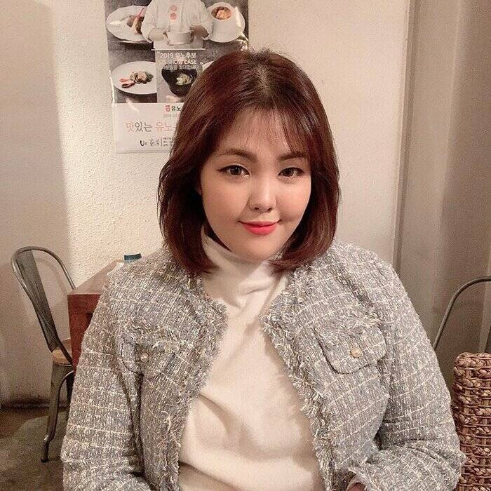 Đặc biệt, cho dù giảm cân thì cô nàng vẫn giữ nguyên biểu cảm hài hước, đáng yêu của mình.