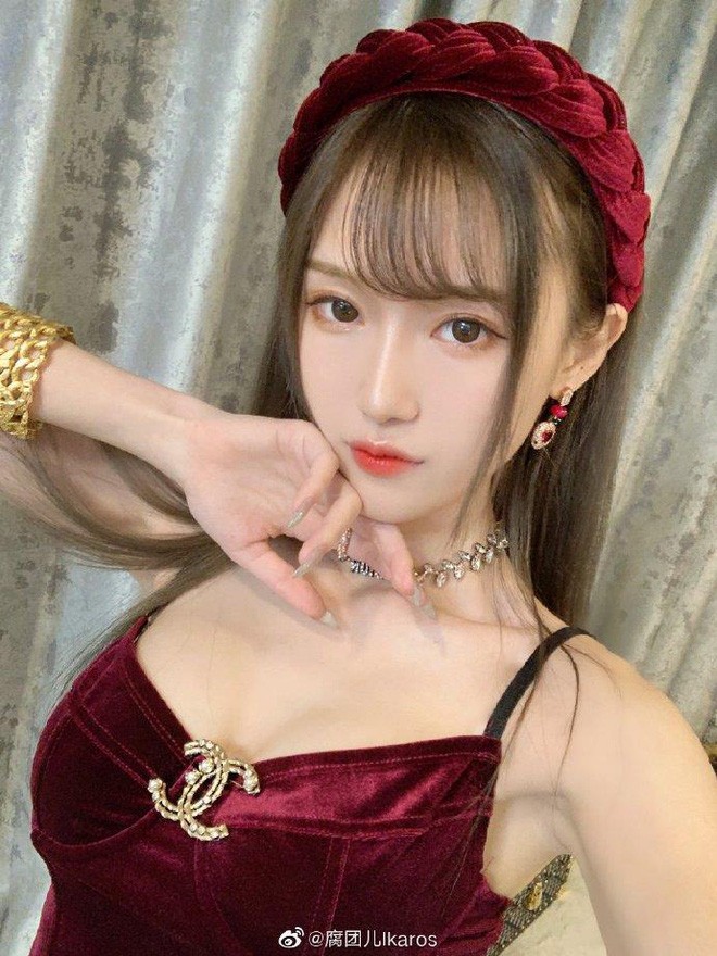 Trong giới coser Trung Quốc, Đoàn Đoàn cũng được mệnh danh là "Nữ thần cosplay".