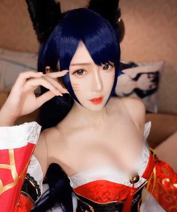 Sở hữu 4,3 triệu người theo dõi trên mạng xã hội Weibo, nữ streamer Đoàn Đoàn hiện là nhân vật nổi tiếng của nền tảng Douyu.