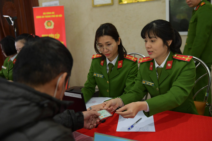 Con chip tích hợp sẽ chỉ có tác dụng lưu giữ thông tin, tạo điều kiện thuận lợi trong việc tra soát dữ liệu cá nhân điện tử.